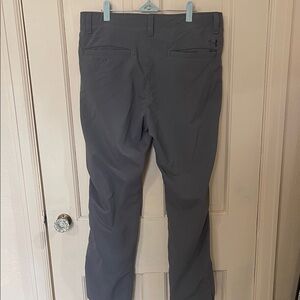 Under Armour Men's Dark Gray Stretch Chino Pants